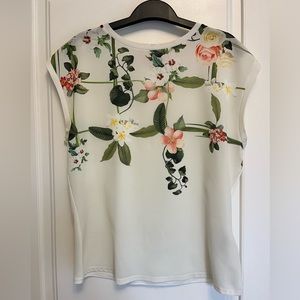 Ted Baker sleeveless floral blouse. Floral front. Cream back. US 4 (Ted baker 1)